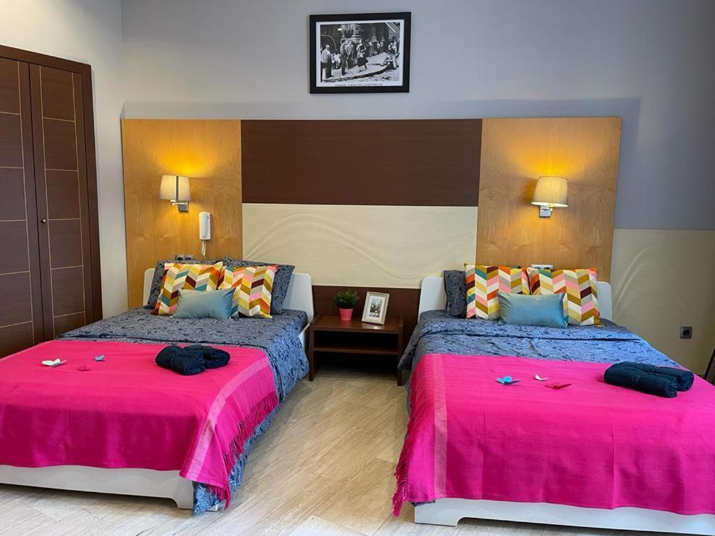By La Rambla Rooms Barcelona Ngoại thất bức ảnh